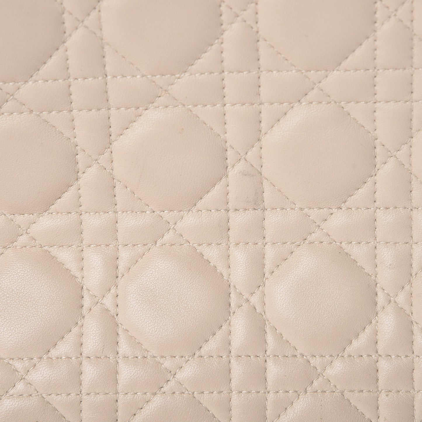 Lambskin Cannage Medium Lady Dior White