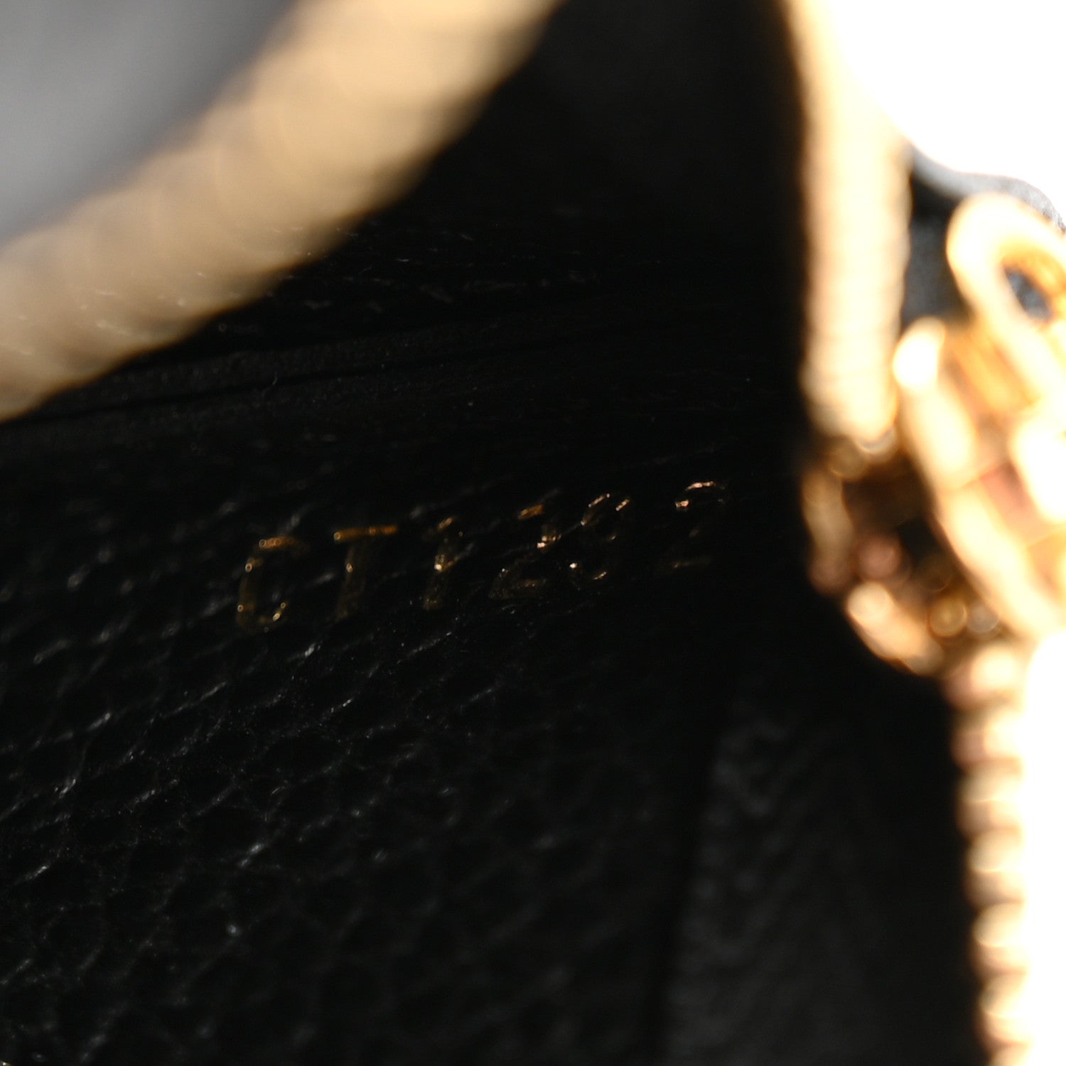 Louis Vuitton Empreinte Monogram Giant Key Pouch Black 7 of 9