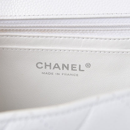 Chanel Caviar Maxi Single Flap White 7 of 13