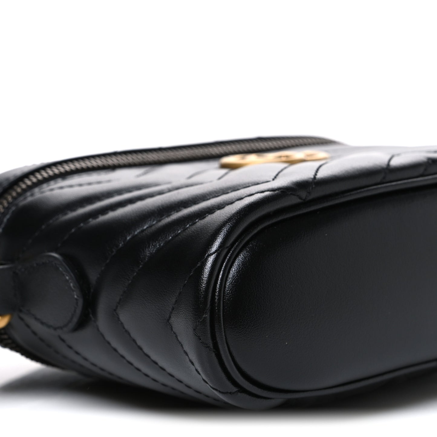 Calfskin Matelasse Small GG Marmont Vanity Cosmetic Case Black