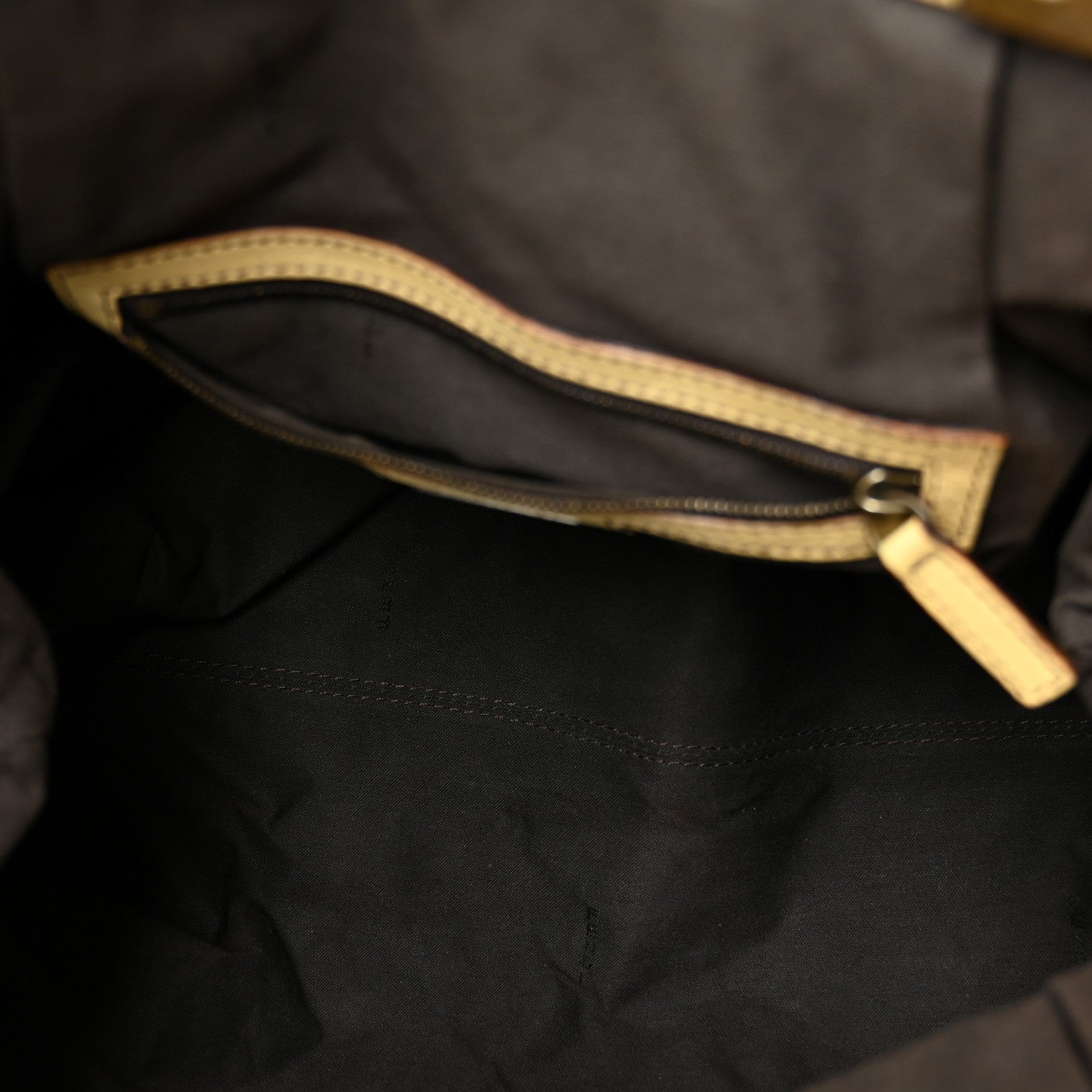 Fendi Grained Calfskin Doctor B Hobo Bag 5 of 11