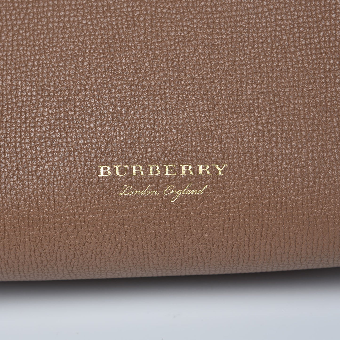 Derby Calfskin House Check Small Camberley Dark Sand