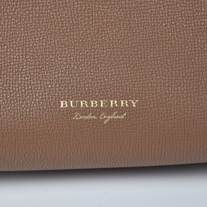 Burberry Derby Calfskin House Check Small Camberley Dark Sand 9 of 9
