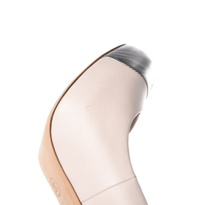 Chanel Lambskin Metallic Cap Toe CC Pumps 40 Beige Silver 10 of 10