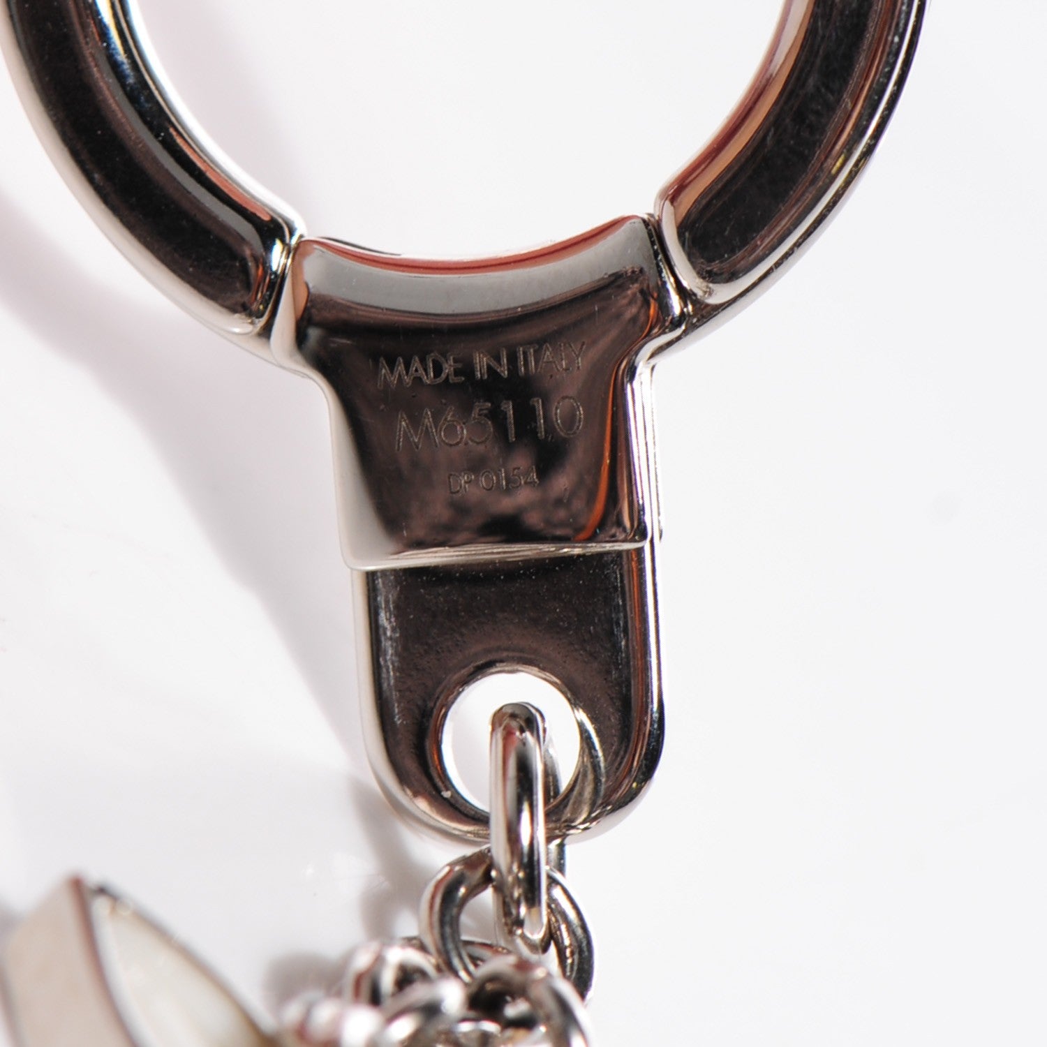 Louis Vuitton Fleur d'Epi Bag Charm Chain Ivory 3 of 5
