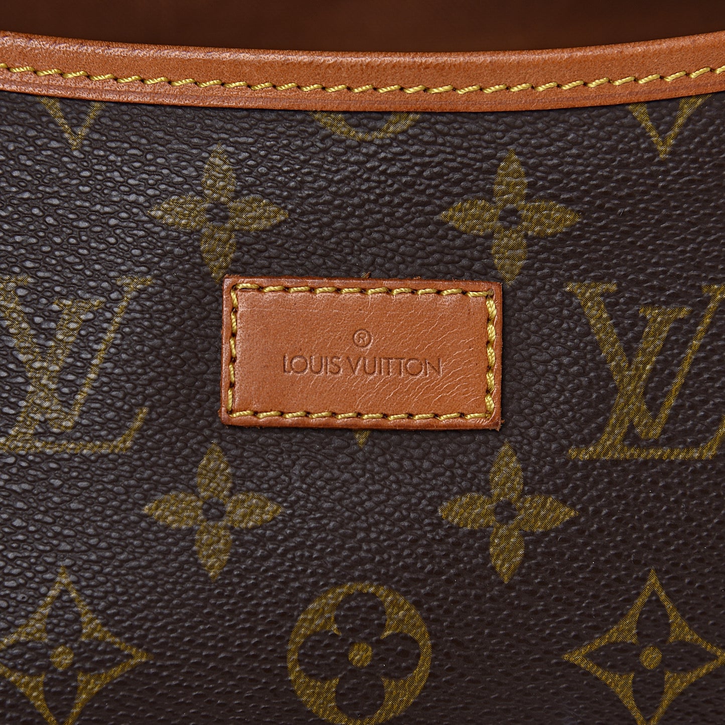 Monogram Saumur 35