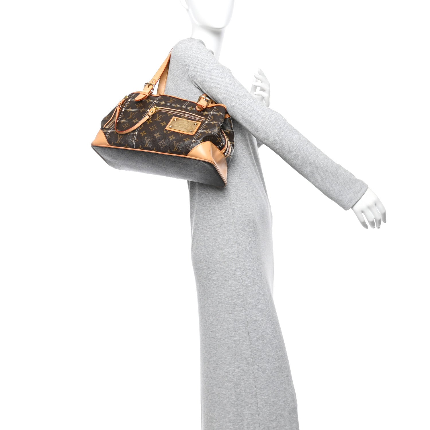 Louis Vuitton Monogram Riveting 2 of 9
