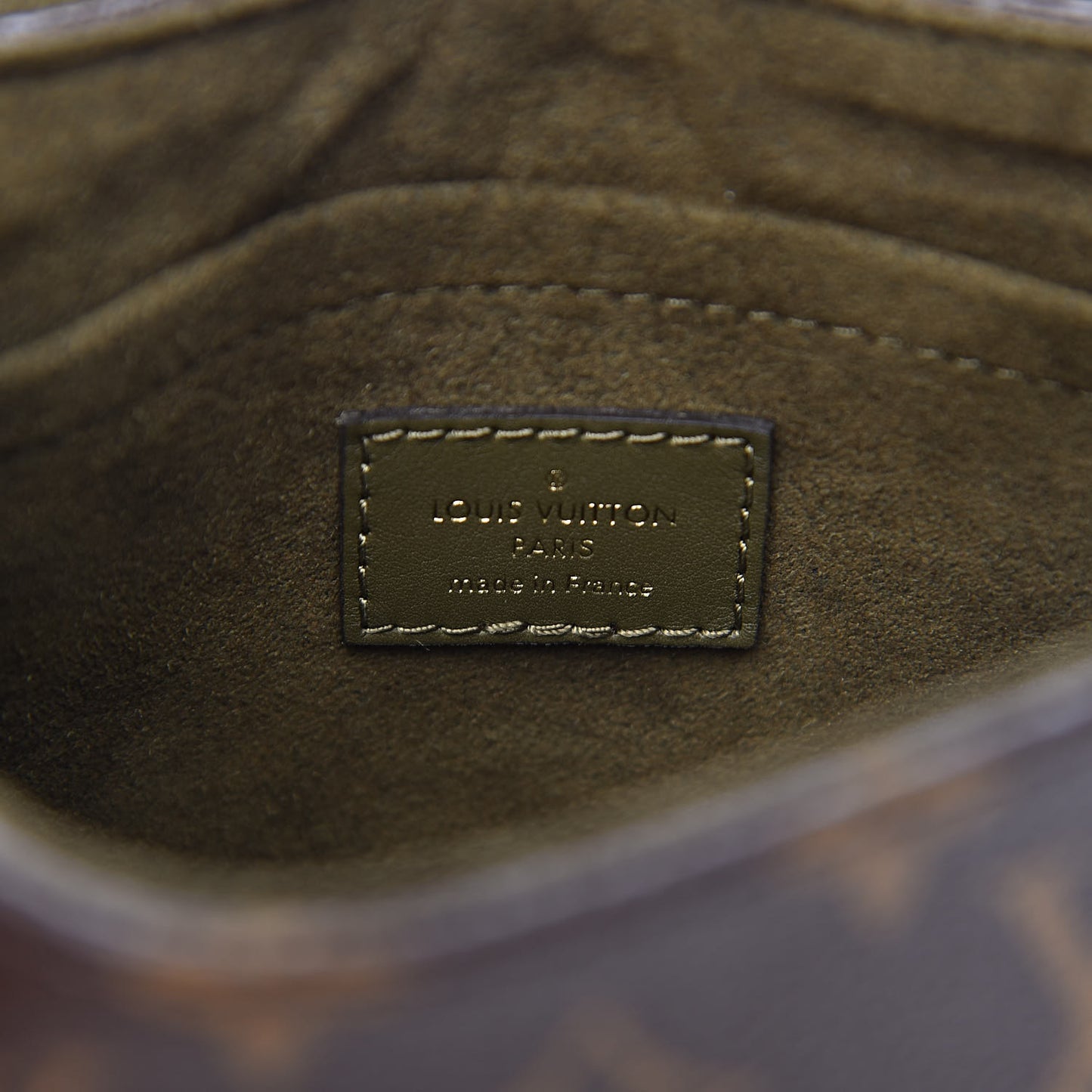 Monogram Locky BB Laurier