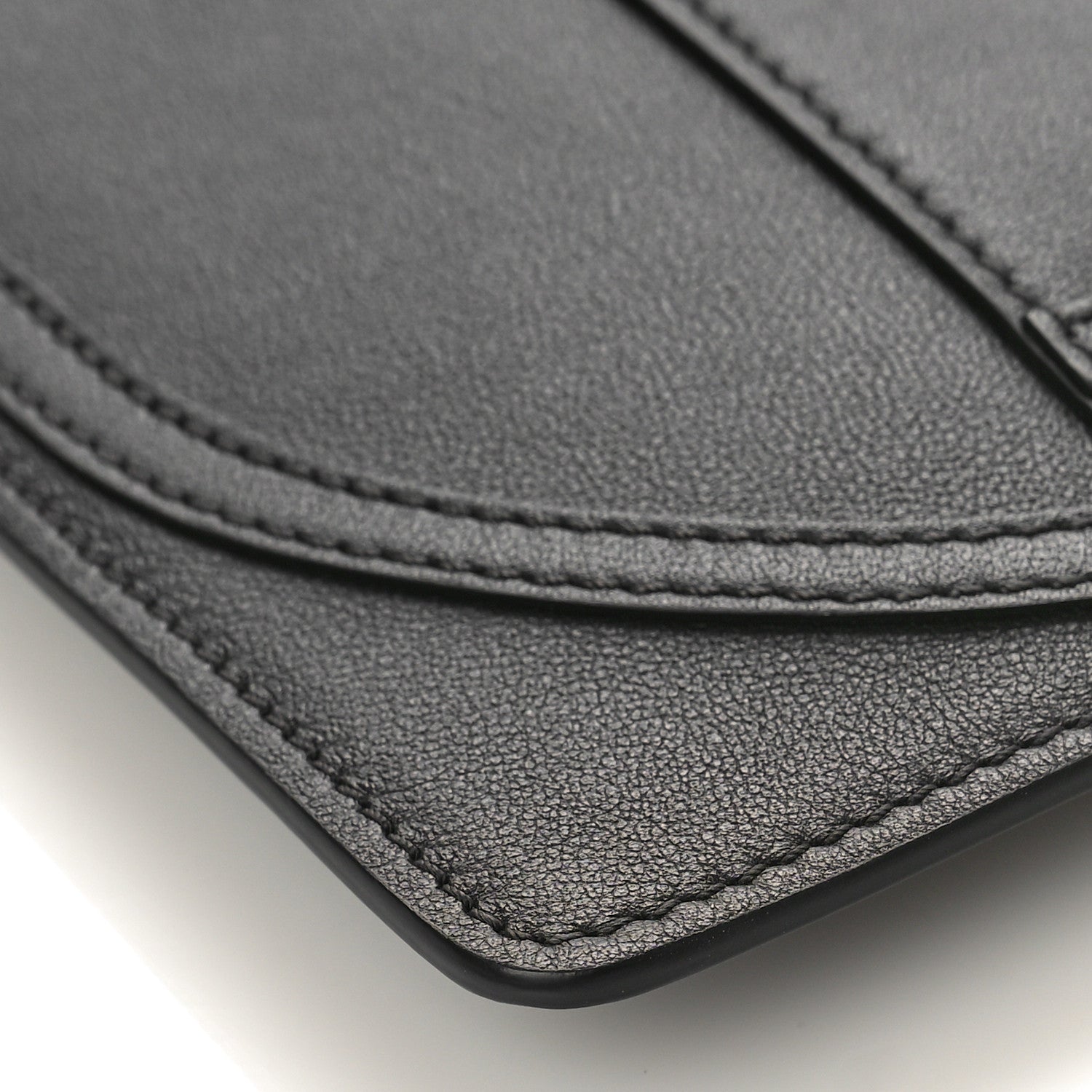 Valentino Garavani Calfskin VLogo Stitched Inlay Zip Pouch Black 7 of 8