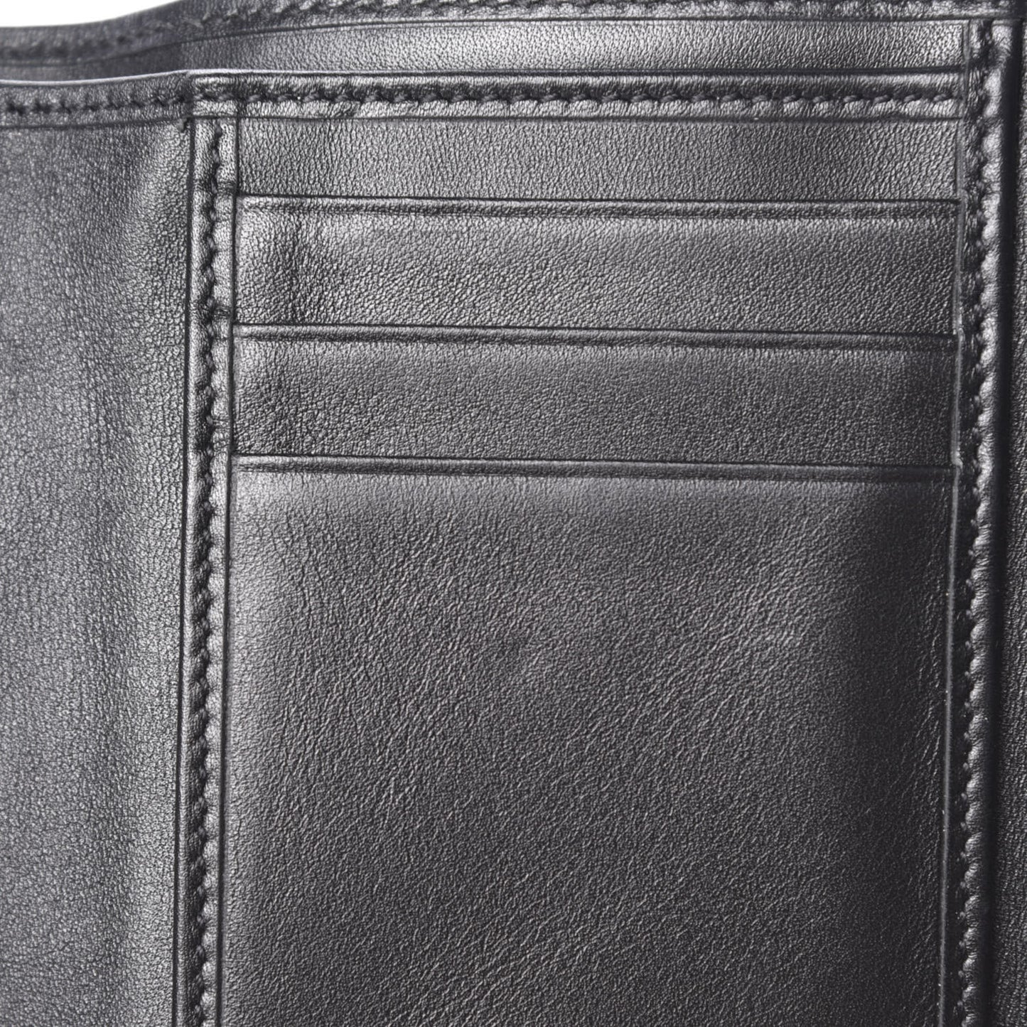 Calfskin Matelasse GG Marmont Wallet Black