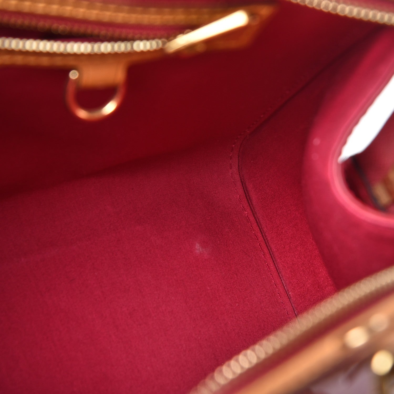 Louis Vuitton Vernis Brea MM Rose Indien 9 of 14