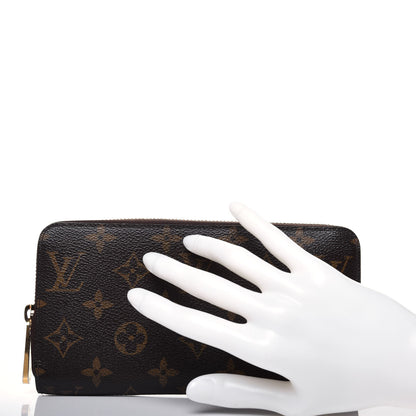 Louis Vuitton Monogram Zippy Wallet 2 of 18