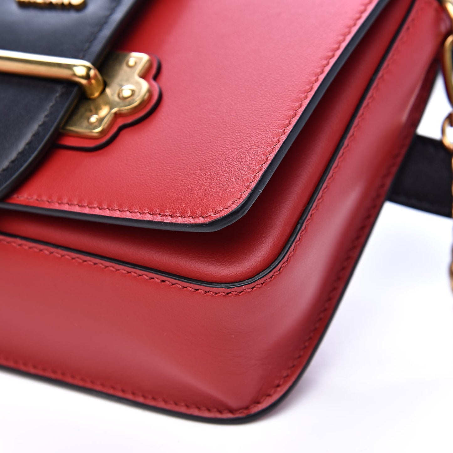 Saffiano City Calf Cahier Belt Bag Fuoco Black