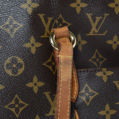 Louis Vuitton Monogram Totally MM 13 of 22
