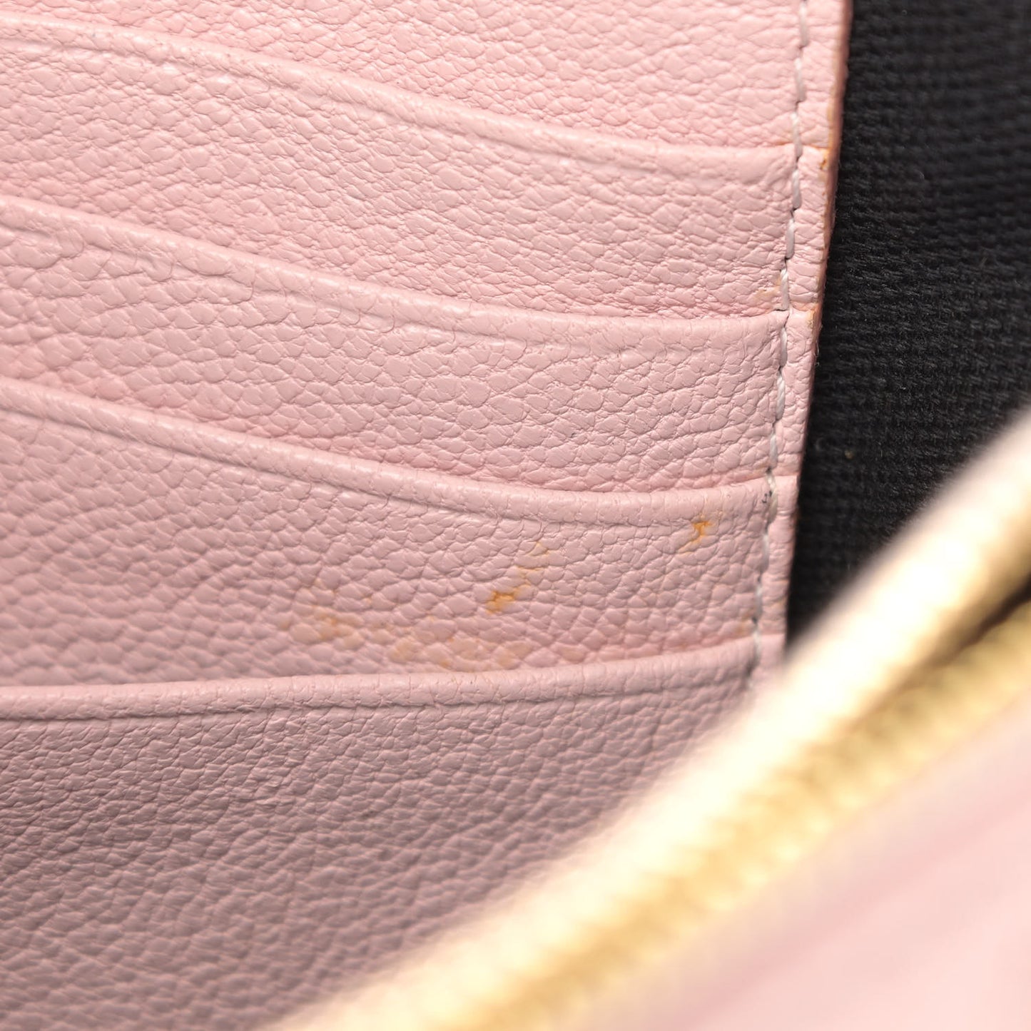 Lacquered Lambskin Baroque Single Flap Pink
