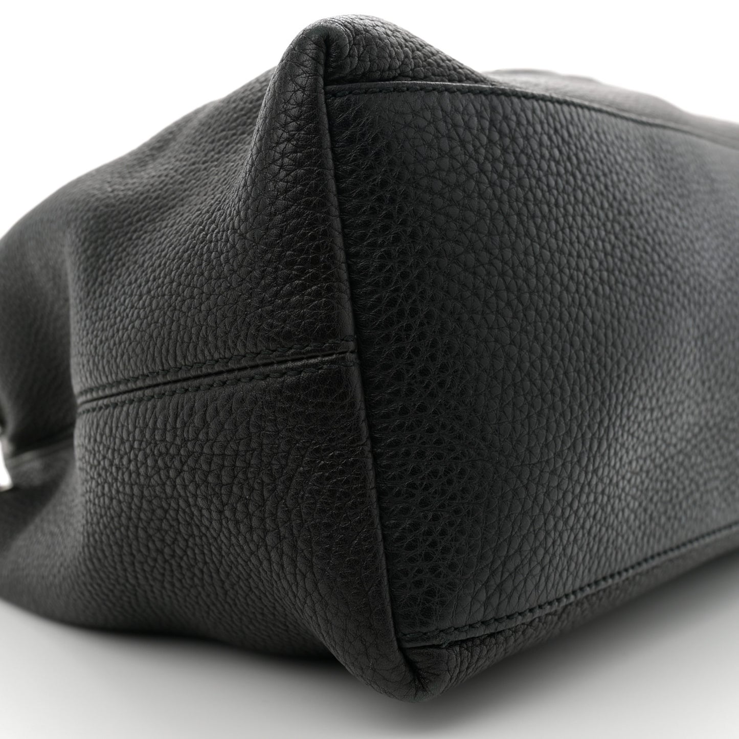 Pebbled Calfskin Studded Medium Soho Chain Shoulder Bag Black