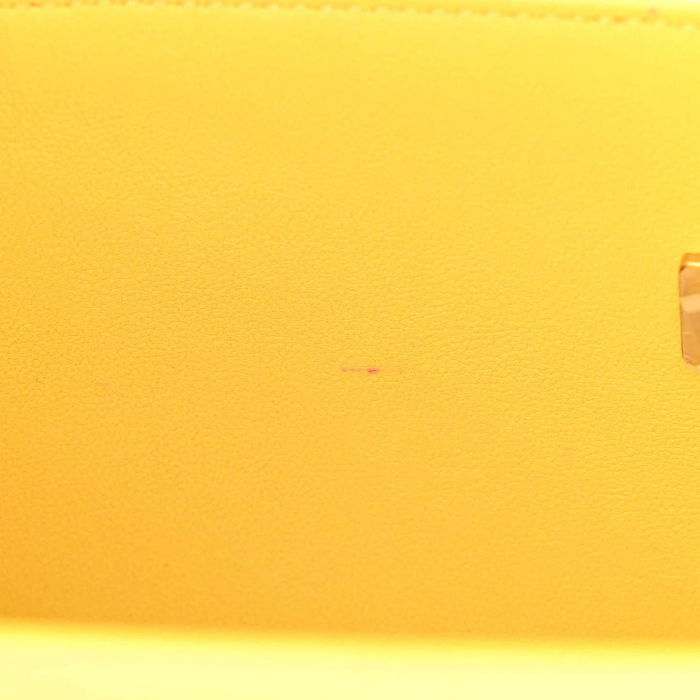 Caviar Chevron Quilted Medium Boy Flap Yellow