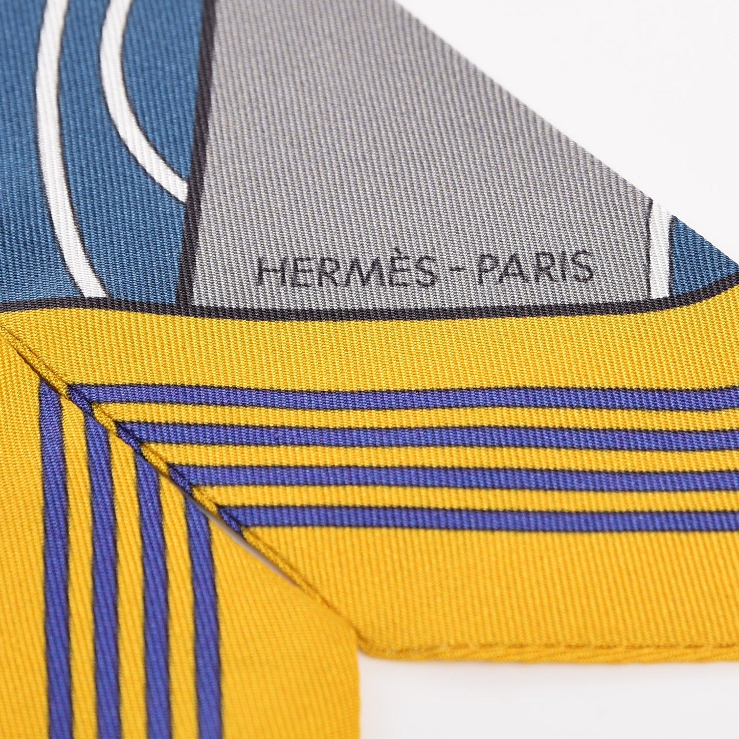 Silk Sport Twilly Jaune D’Or Bleu Nuit Brun