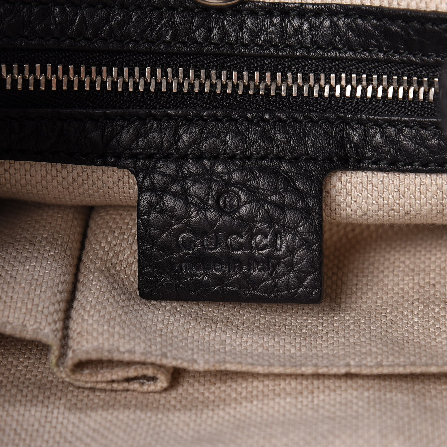 Pebbled Calfskin Studded Medium Soho Chain Shoulder Bag Black