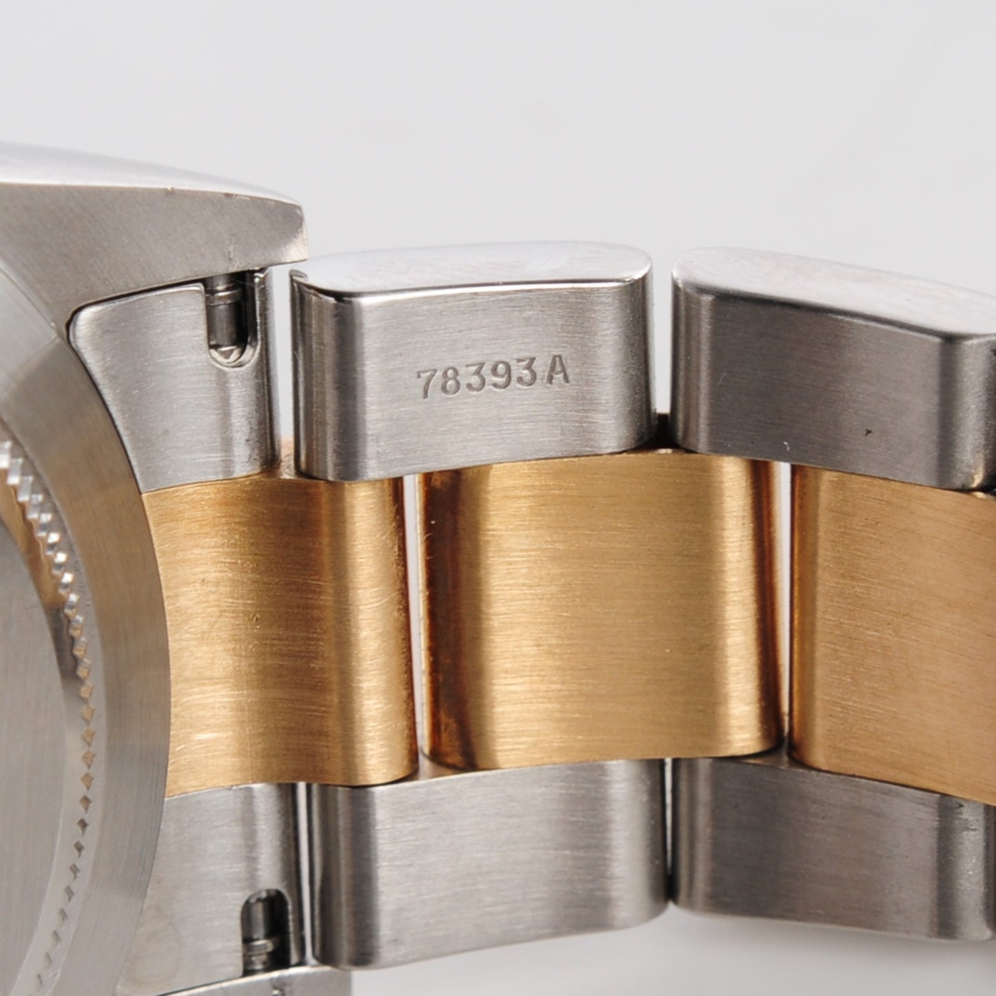 Stainless Steel 18K Yellow Gold Mother of Pearl 40mm Oyster Perpetual Cosmograph Daytona Watch 116523