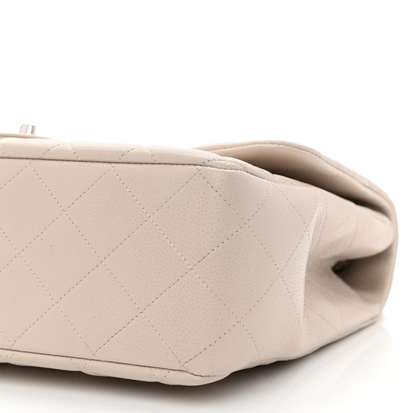 Caviar Quilted Jumbo Single Flap Ecru