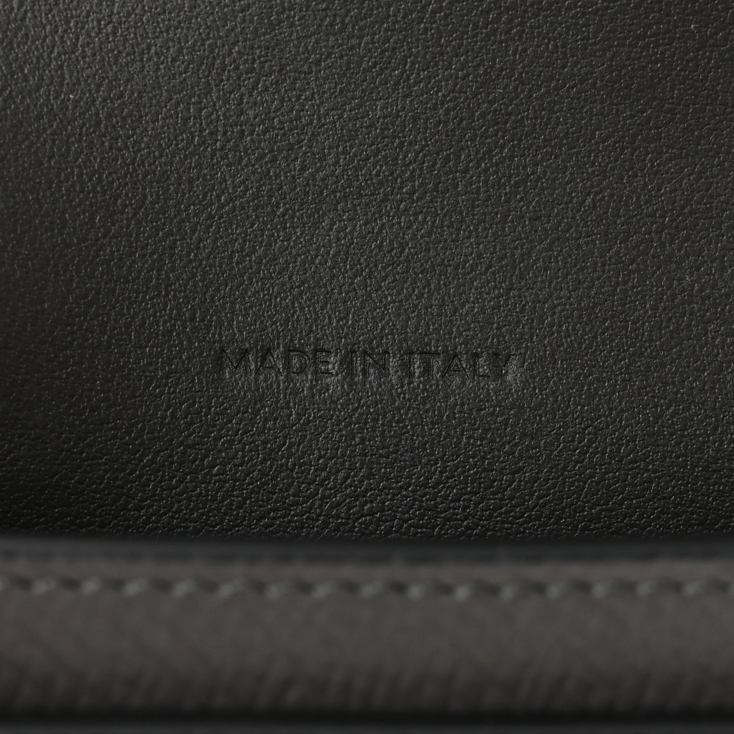 Grained Calfskin Phone Pouch With Flap Grey