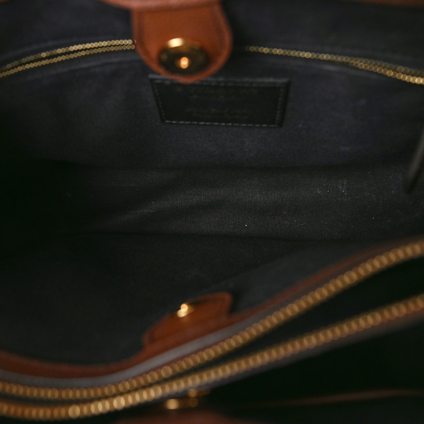 House Check Grainy Calfskin Medium Banner Tote Tan