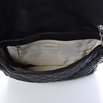 Chanel Washed Lambskin Quilted Maxi Chain Around Flap Black 5 of 9