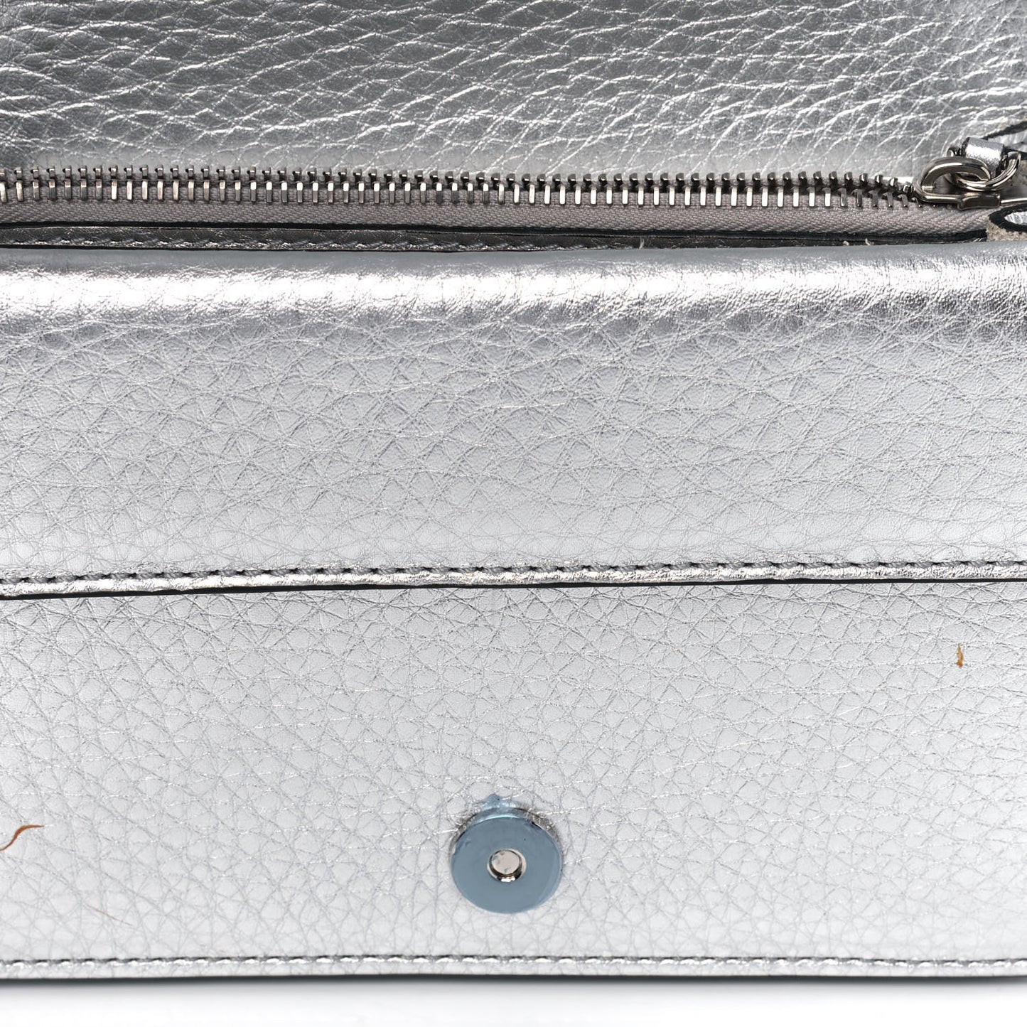 Metallic Pebbled Calfskin Rockstud Wallet on Chain Silver
