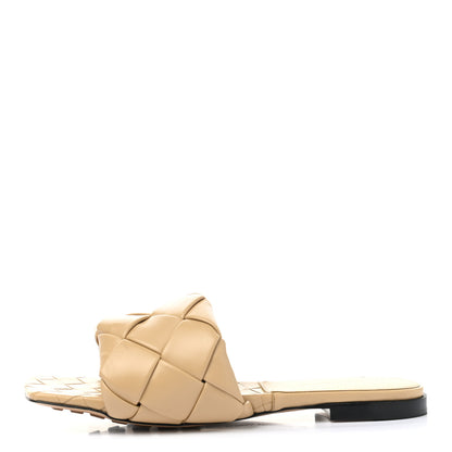 Bottega Veneta Nappa Maxi Intrecciato Lido Flat Sandals 38.5 Cane Sugar 1 of 7