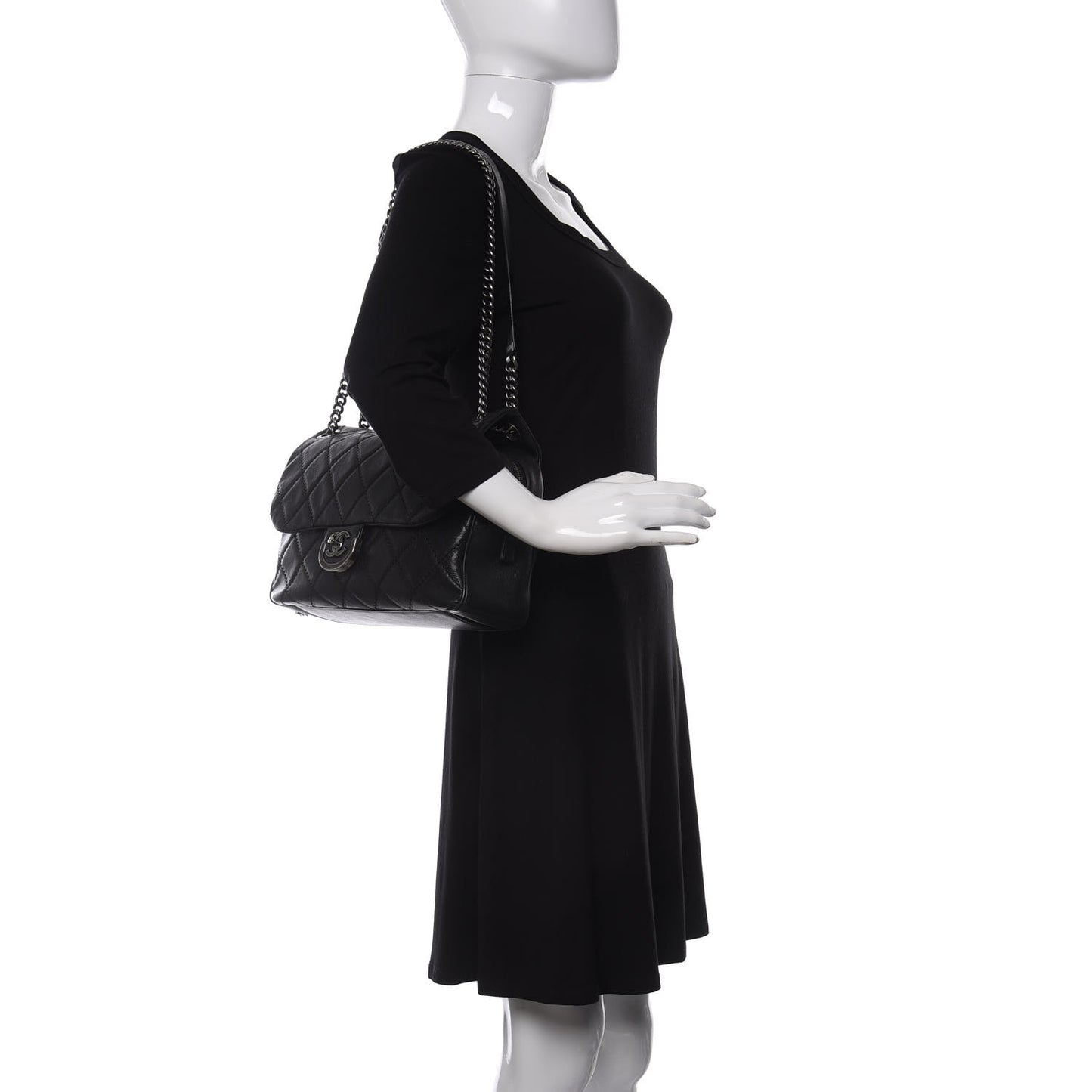 Calfskin Quilted Jumbo Coco Sporran Flap Black