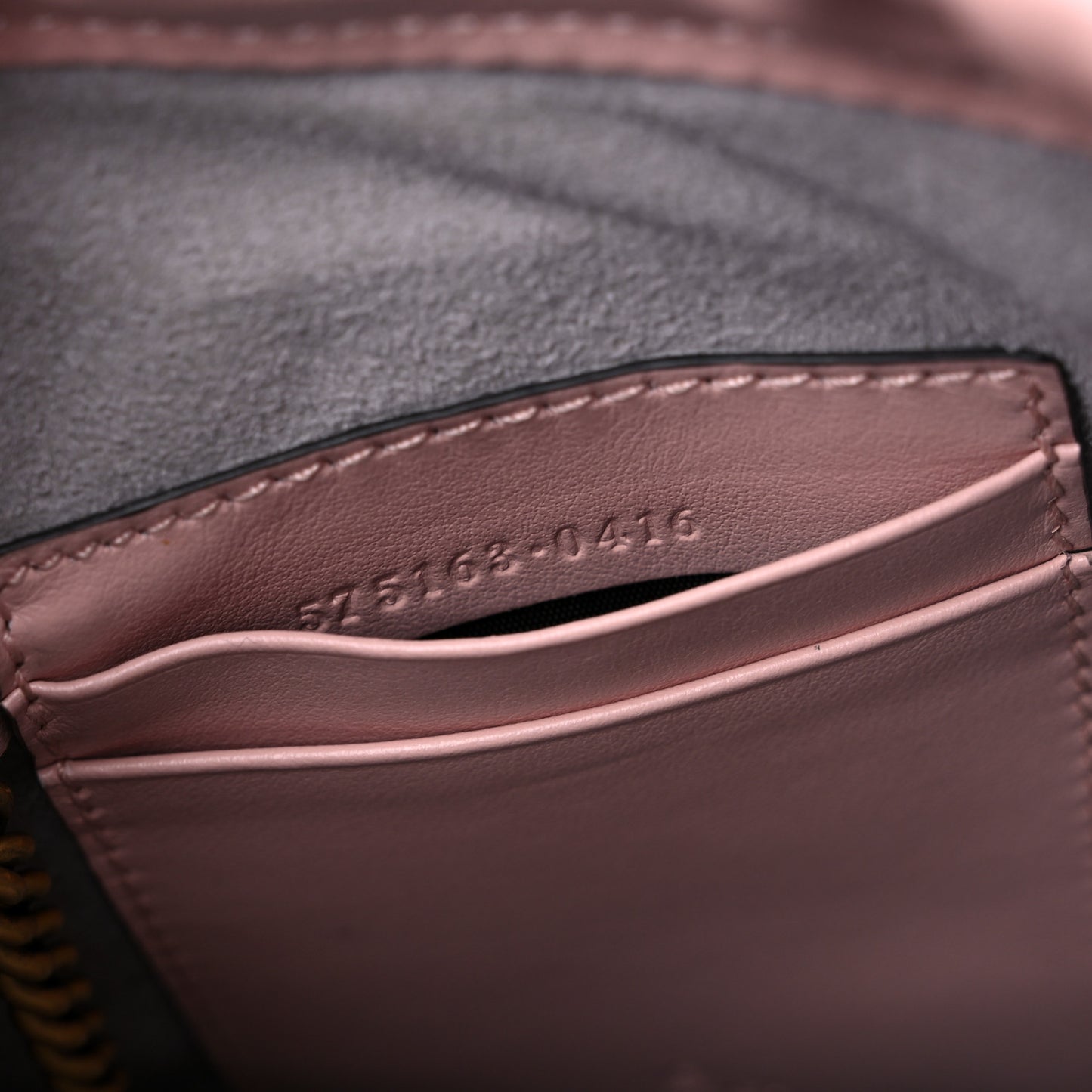 Calfskin Matelasse Mini GG Marmont 2.0 Bucket Bag Perfect Pink