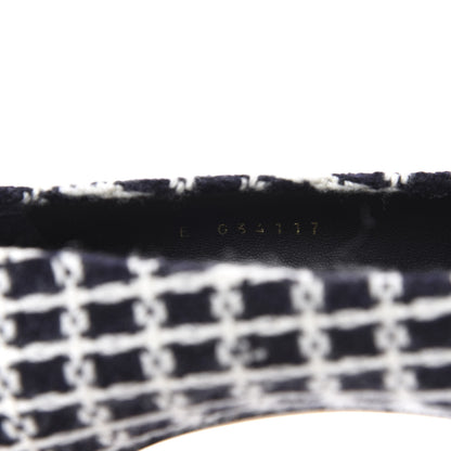 Chanel Tweed Patent Cap Toe CC Pumps 36 Black White 10 of 10