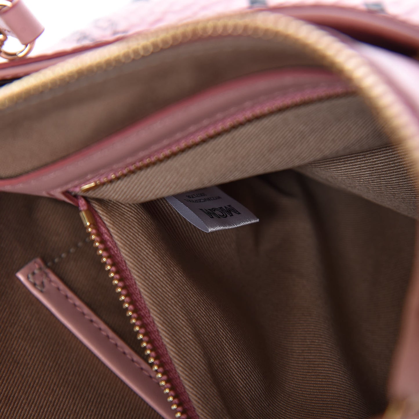Visetos Medium Crossbody Pouch Soft Pink