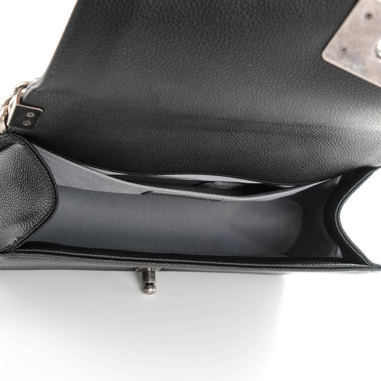 Caviar Quilted Medium Boy Flap Black