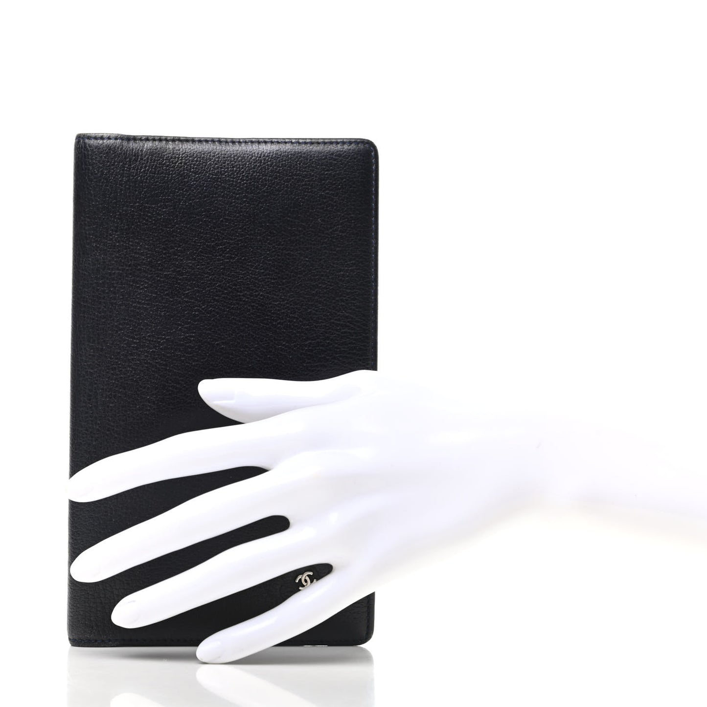 Goatskin Camellia Embossed Yen Wallet Black