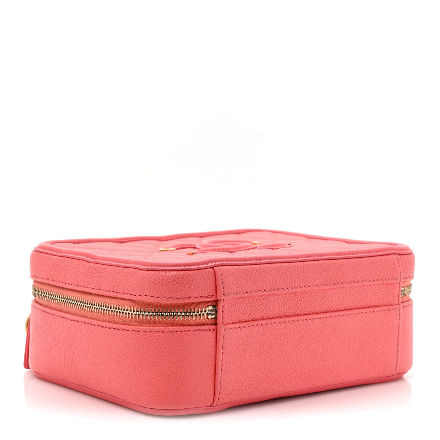 Caviar Quilted Medium CC Filigree Vanity Case Coral