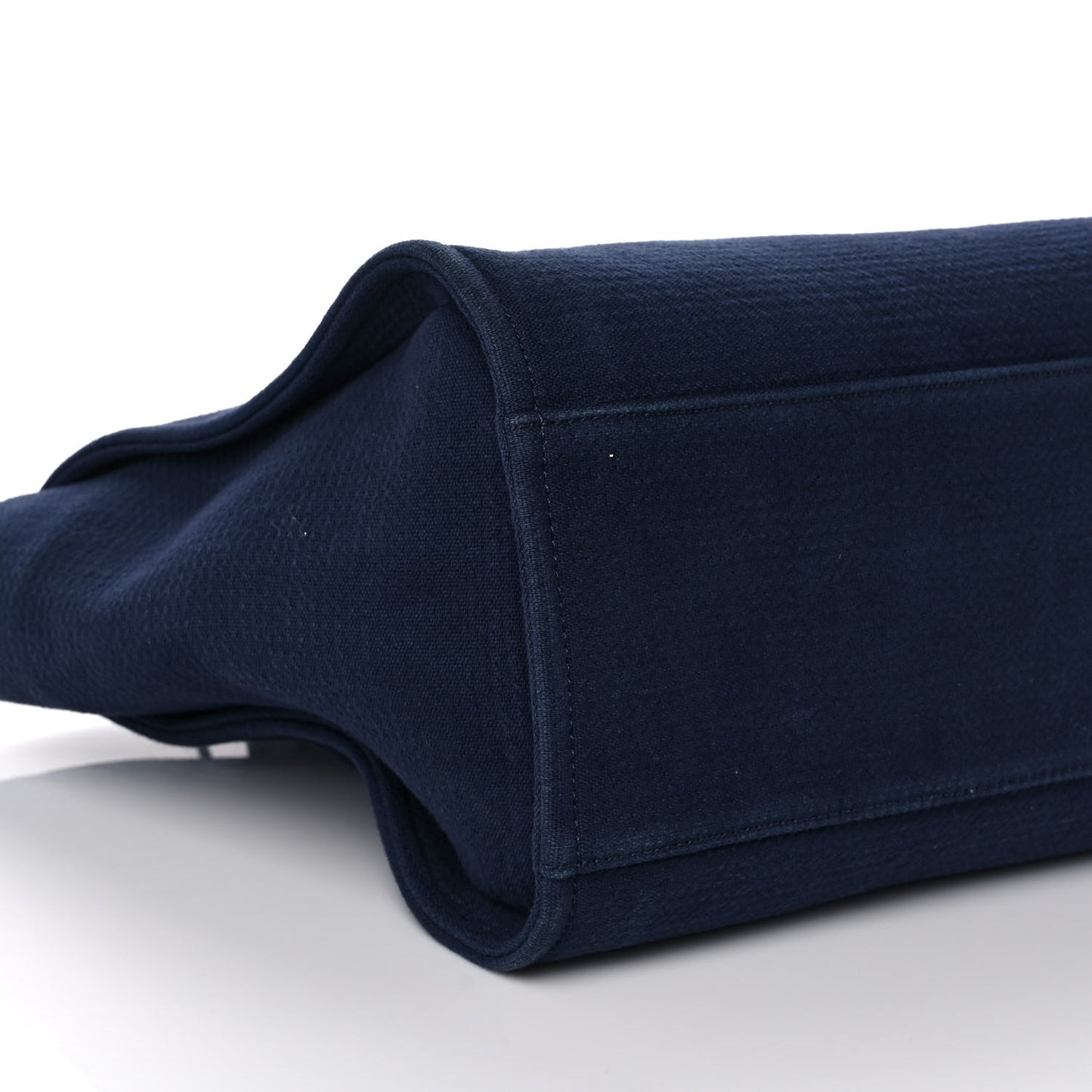 Mixed Fibers Medium Deauville Tote Black