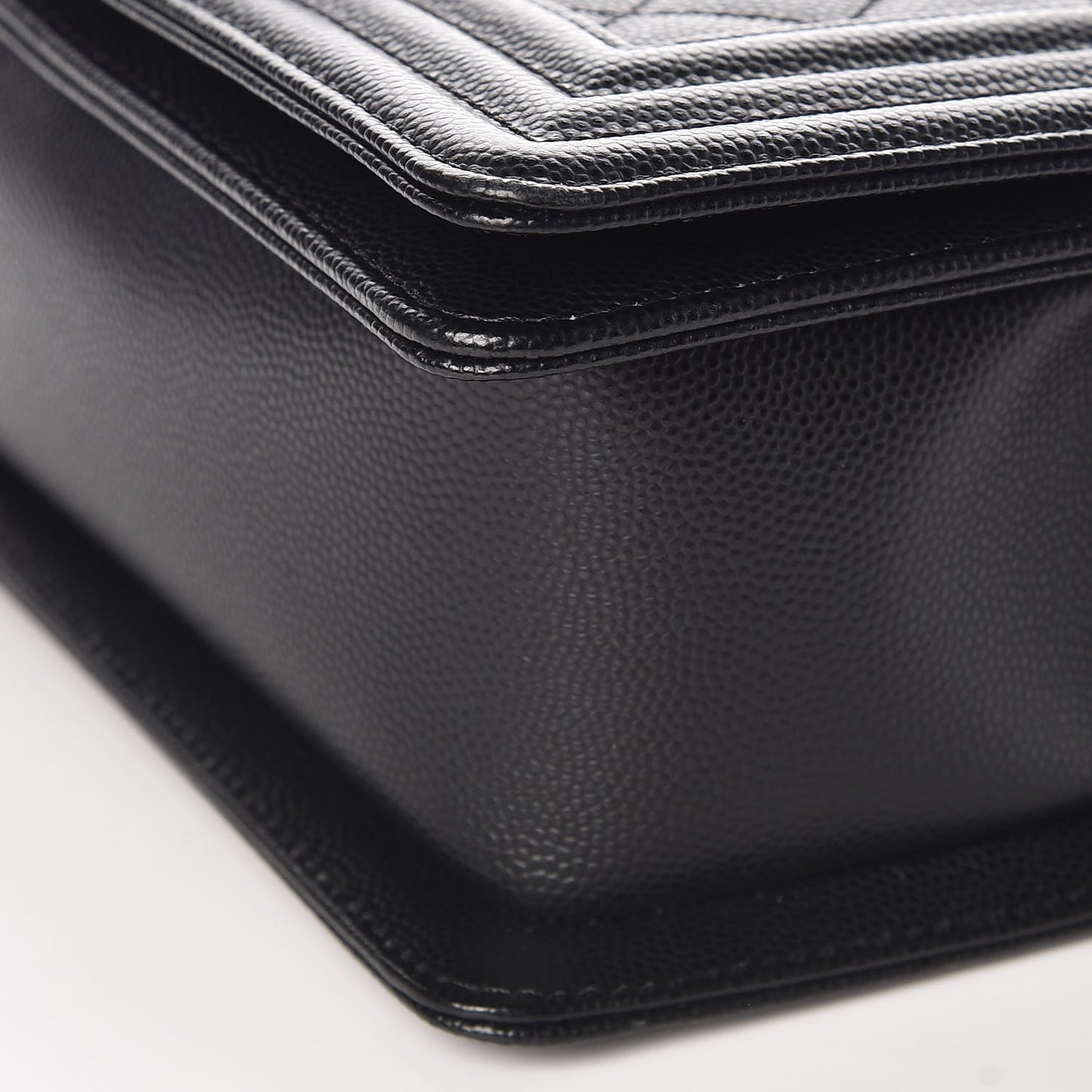 Caviar Quilted Small Boy Flap Black