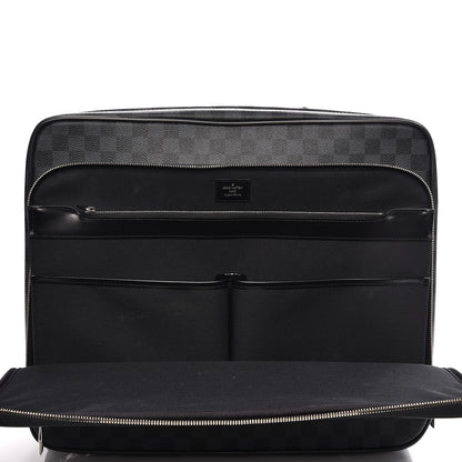 Louis Vuitton Damier Graphite Pilot Case 6 of 18