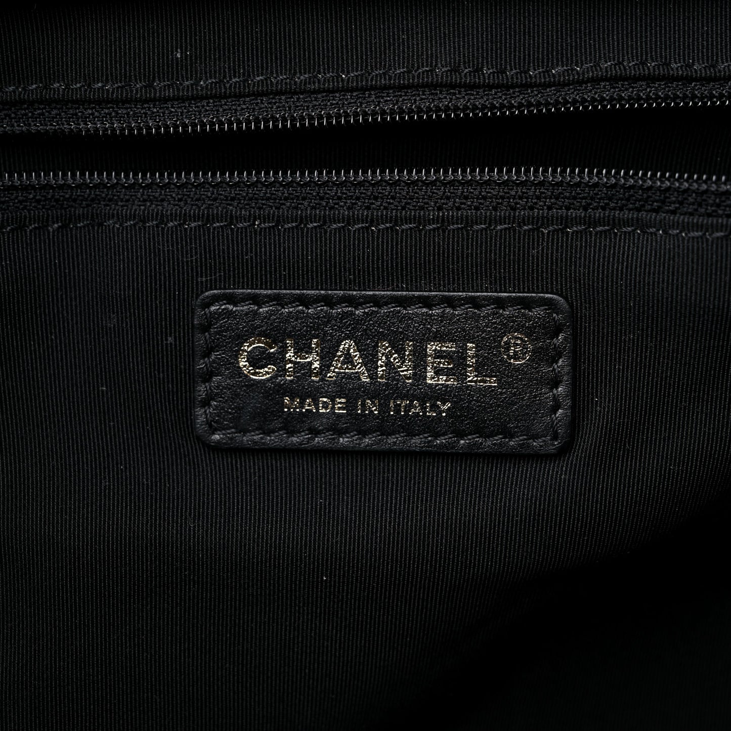 Bullskin Stitched Large Shopping Bag Black