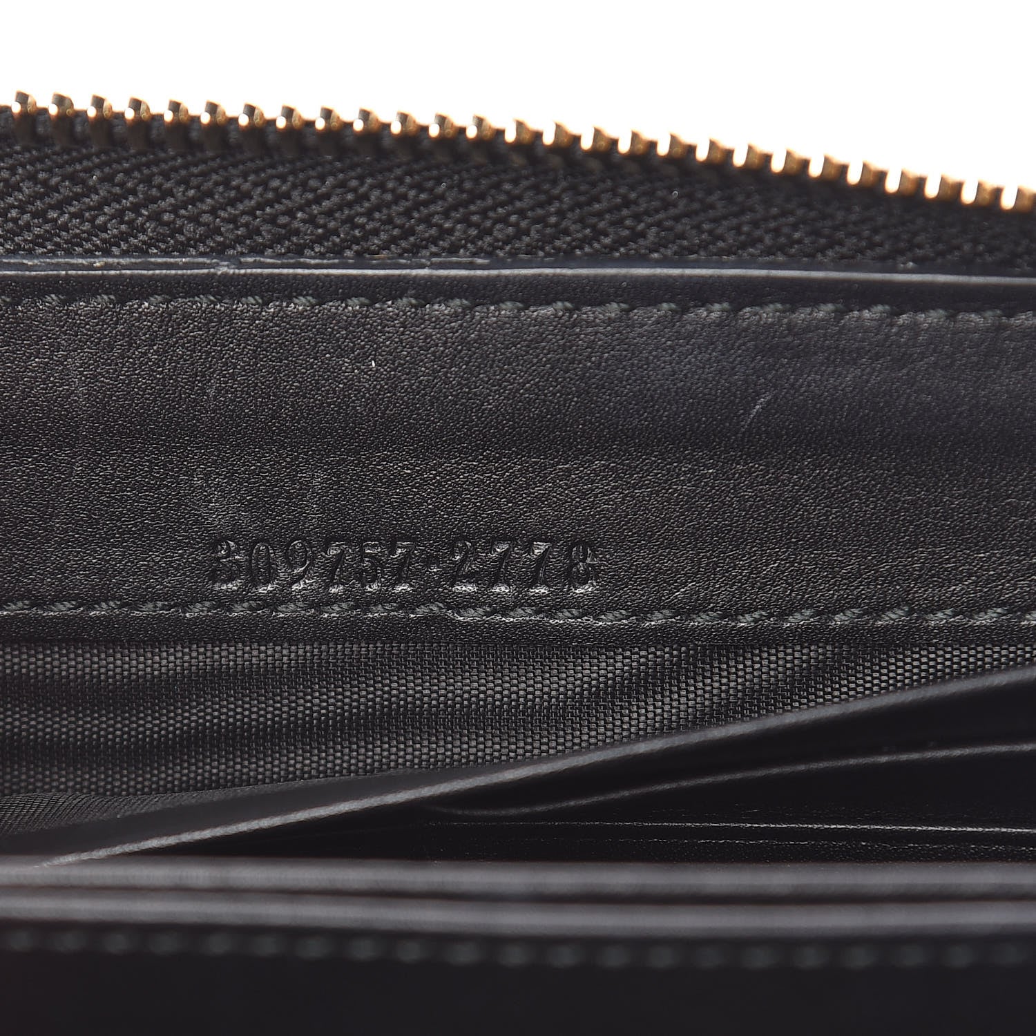 Gucci Patent Microguccissima Nice Zip Around Wallet Black 7 of 8