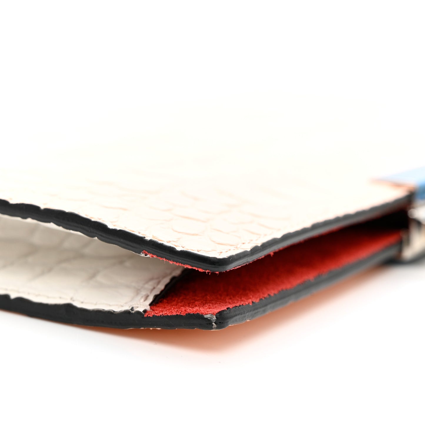Calfskin Crocodile Embossed Knuckle Flat Clutch Colurie Ivory
