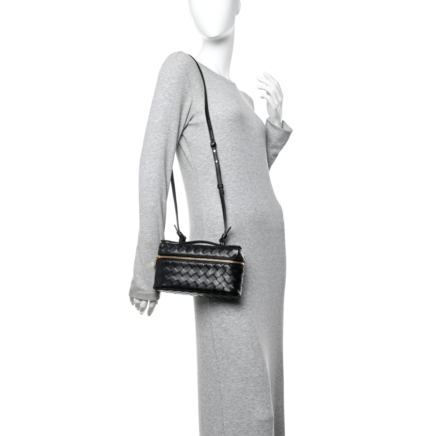Bottega Veneta Calfskin Intrecciato Bang Bang Vanity Case Black 3 of 21
