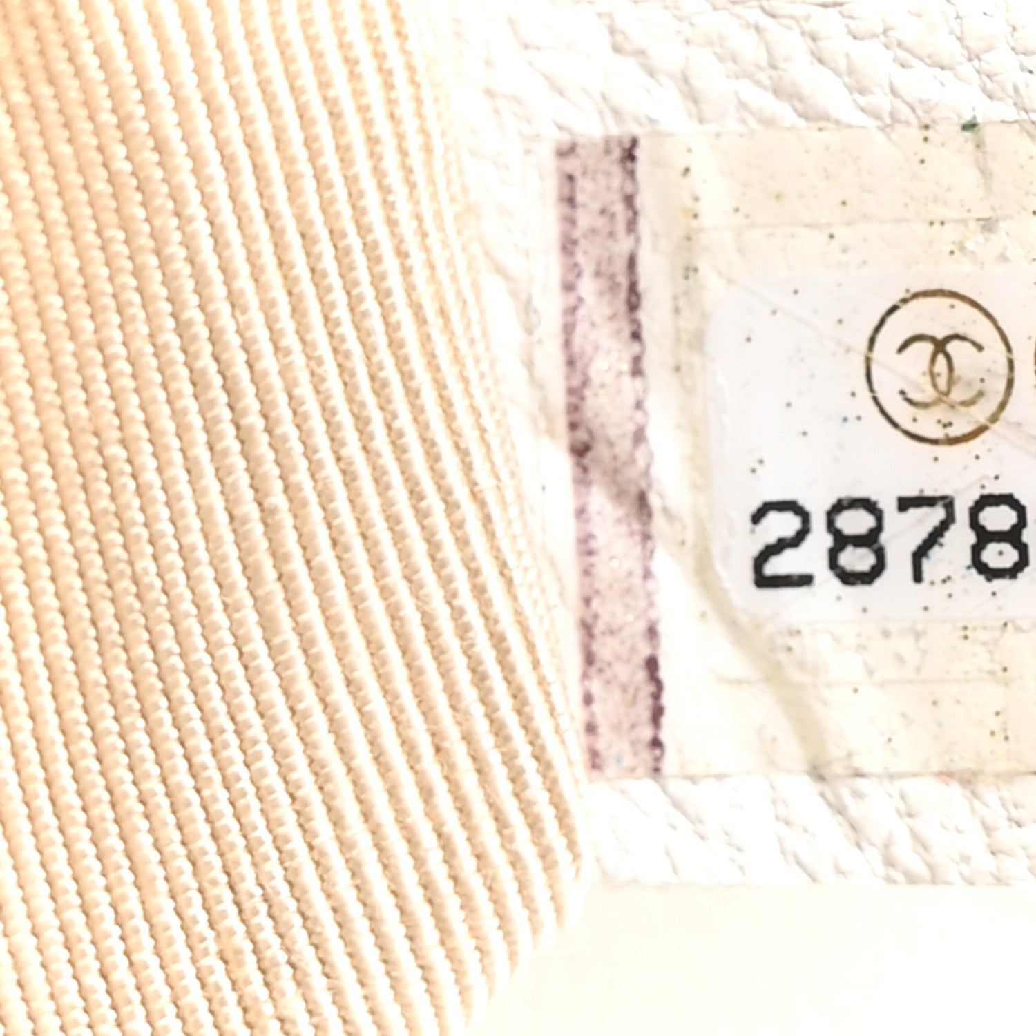 Chanel Goatskin Quilted Medium Chanel 19 Flap White 7 of 10
