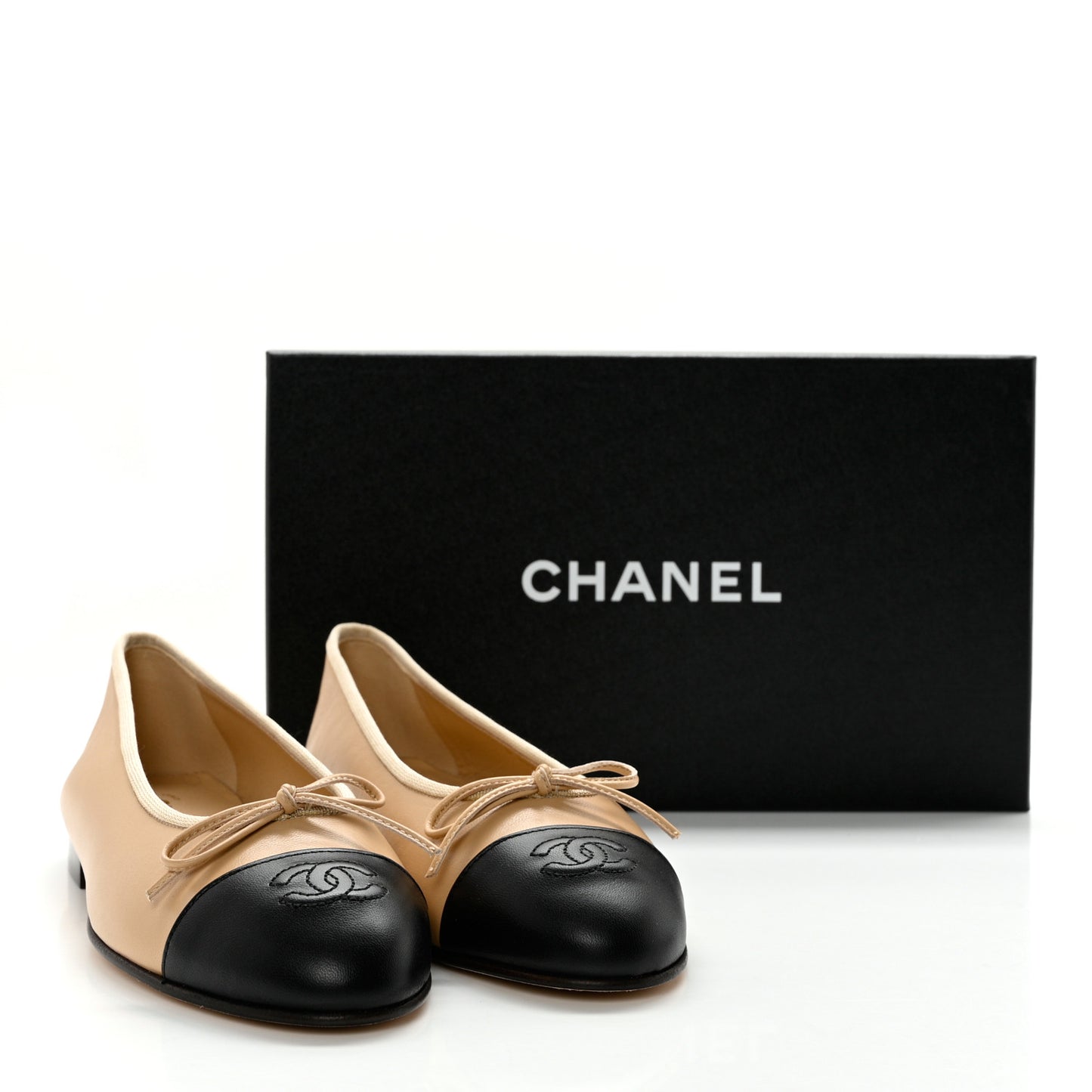 Lambskin Cap Toe CC Ballerina Flats 37.5 Beige Black