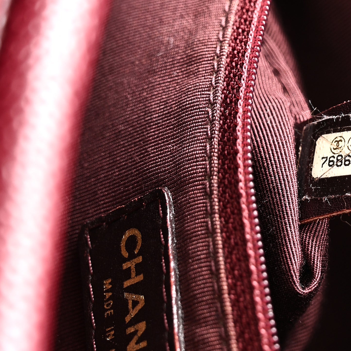 Caviar Quilted Petit Timeless Tote PTT Burgundy