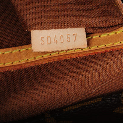 Louis Vuitton Monogram Cabas Mezzo 8 of 8