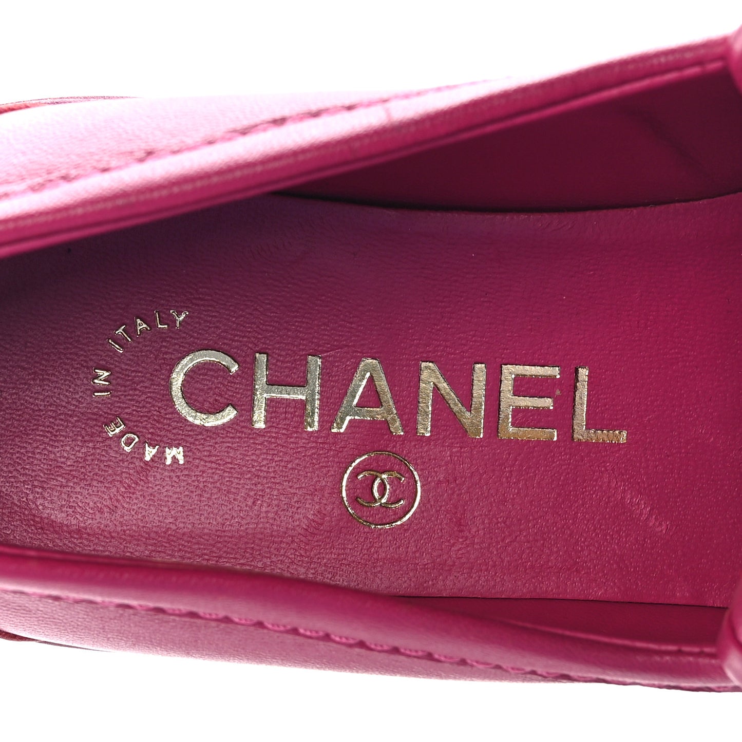 Lambskin Quilted CC Turnlock Loafers 36 Fuchsia
