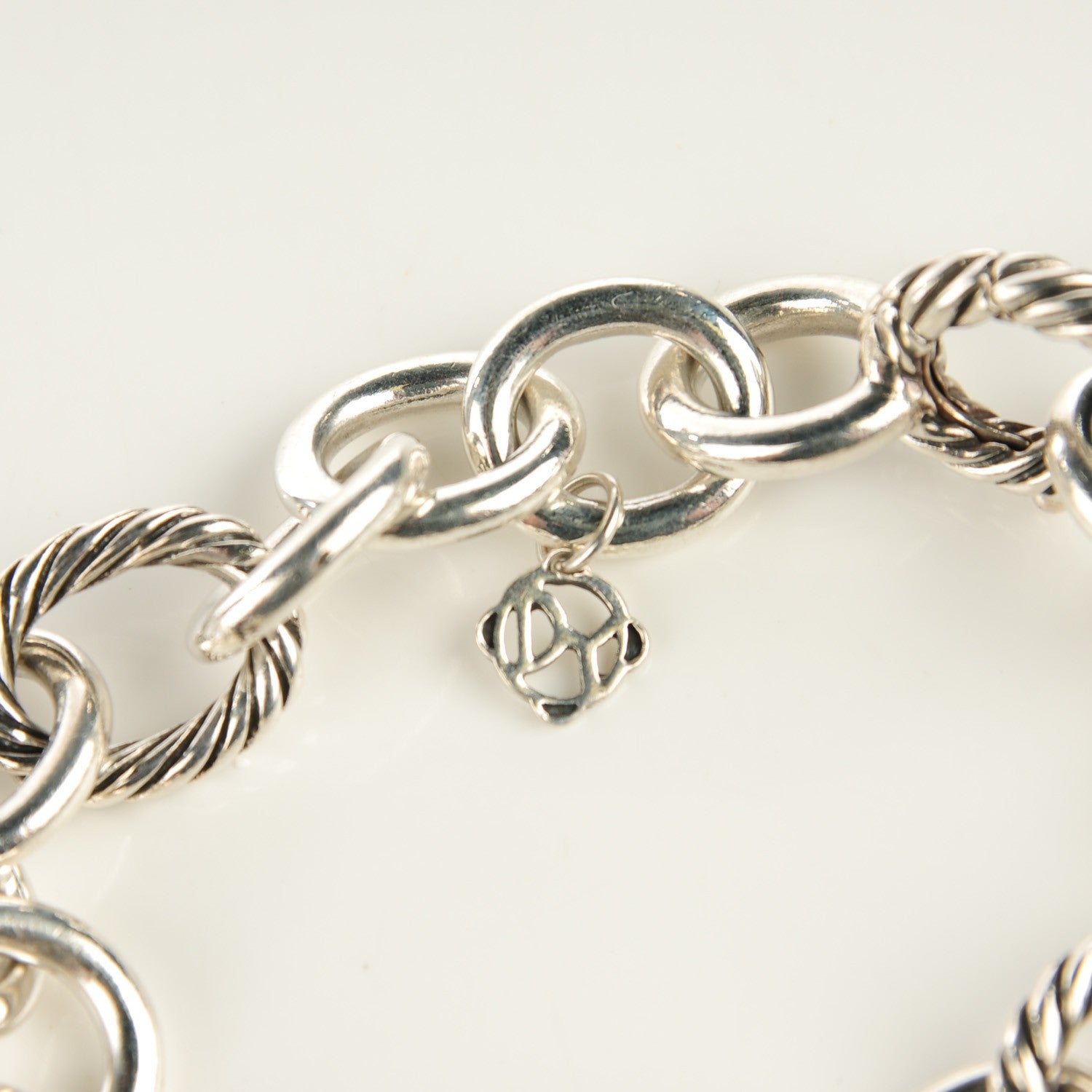 David Yurman Sterling Silver Diamond 22mm Quatrefoil Charm Oval Link Bracelet 3 of 5